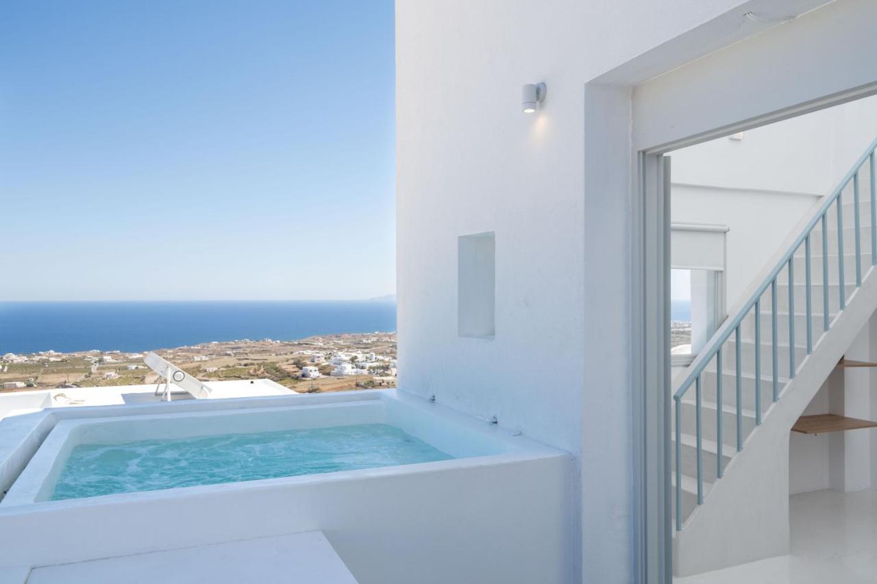 Cycladic Suites & Spa Fira  Exterior foto
